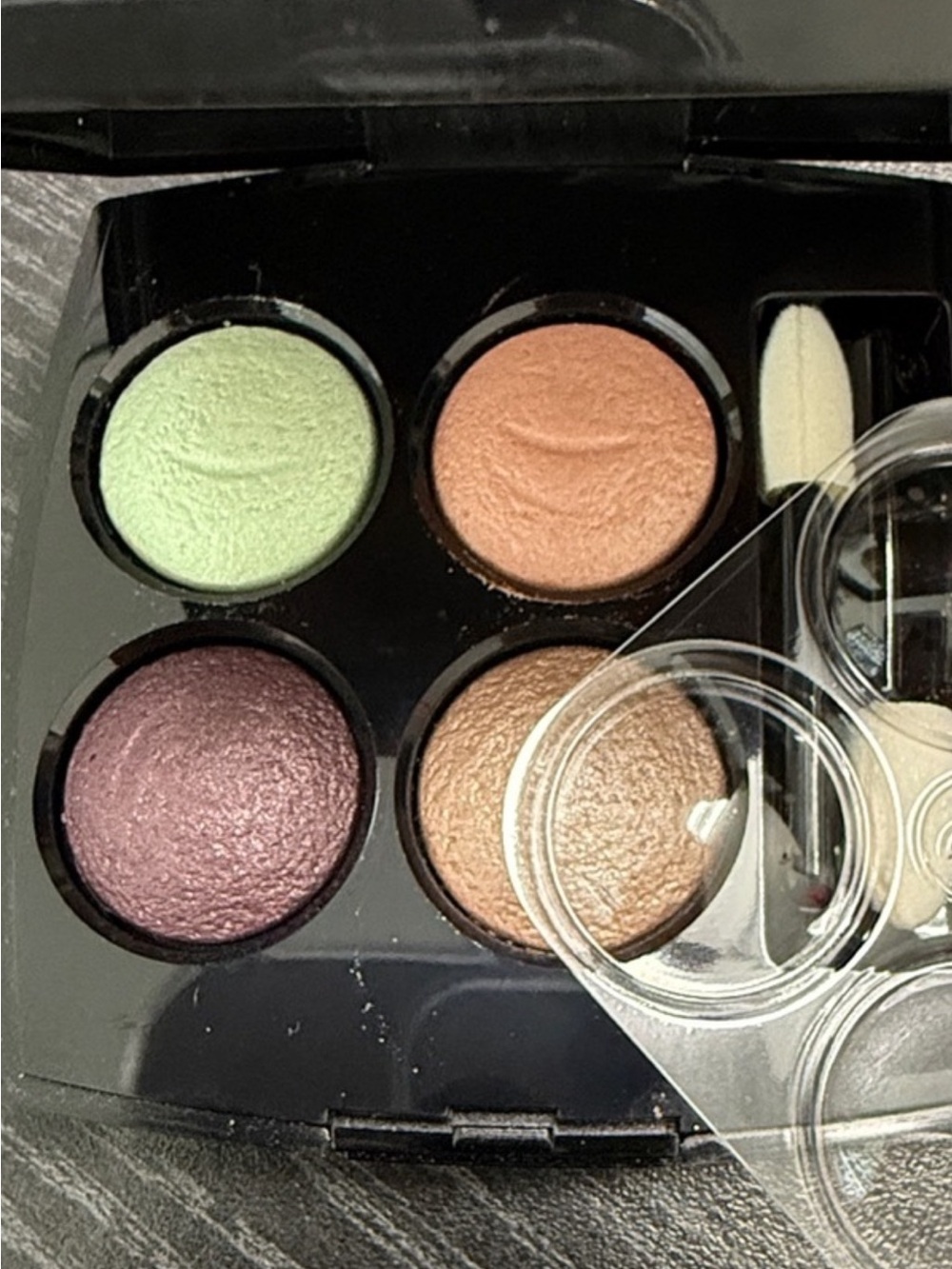 CHANEL 302 Premiere Exclusion  Eye Shadow